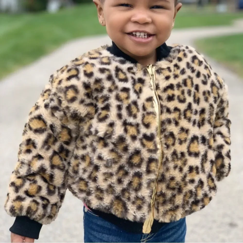 Epic Threads Toddler Girl’s Reversible Leopard Faux Fur & Metallic Bomber Jacket_12